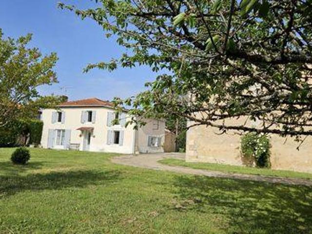 3 chambres, Barbezieux Poitou 16300 101568350