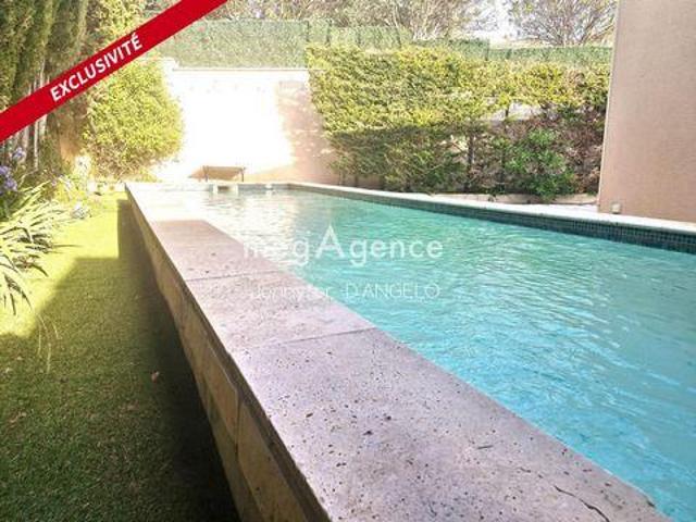 3 chambres, Sanary Provence 83110 104041292