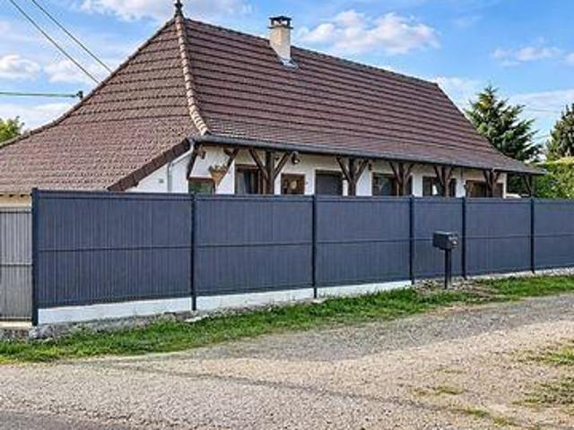 3 chambres, Savigny Bourgogne 71440 105646959
