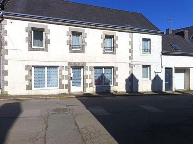 3 chambres, Scaer Bretagne 29390 LS103883048