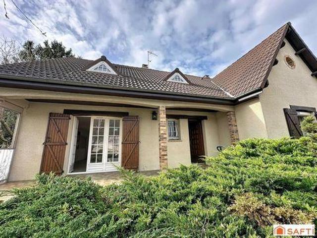 3 chambres, Sens Bourgogne 89100 99733797