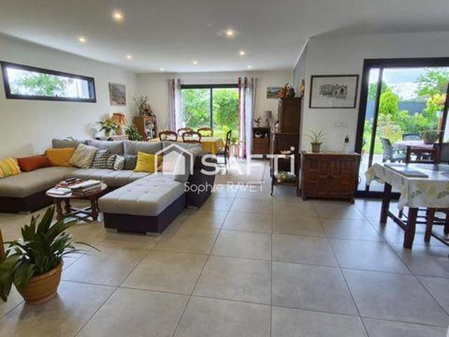 3 chambres, Soleymieu Rhône 38460 102440302