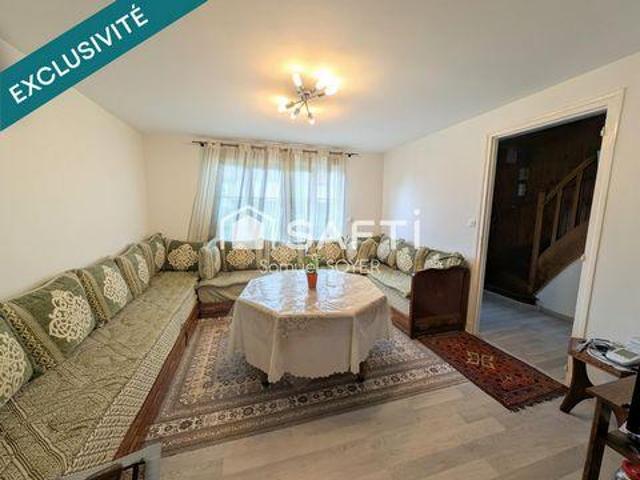 3 chambres, Tergnier Picardie 02700 100772159