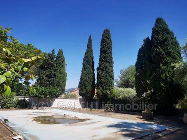 3 chambres, Toulon Provence 83000 102920537
