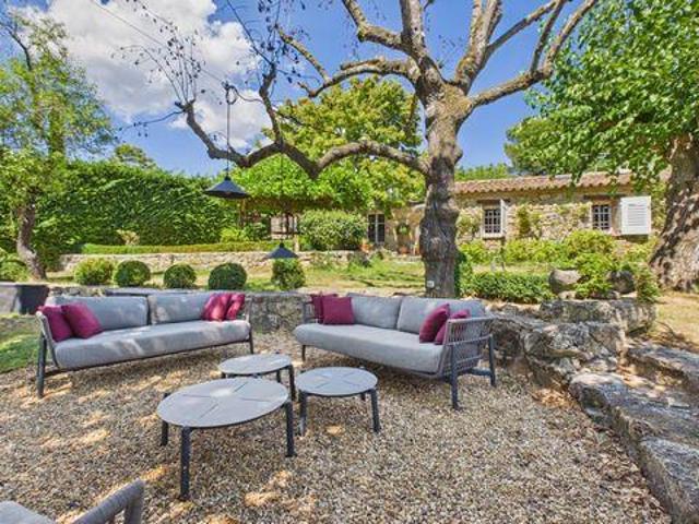 3 chambres, Tourrettes Provence 83440 104538300