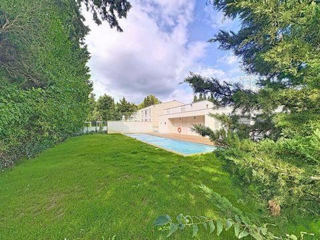 3 chambres, Villeneuve Languedoc 30400 101930368
