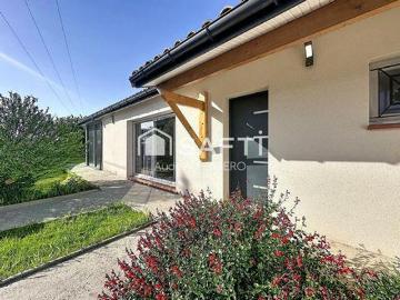 3 chambres, Villeneuve Midi 31620 102059036