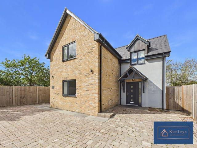 3 Church Road, Wentworth, ELY. 3 bed detached house to rent £2,350 pcm £542 pw