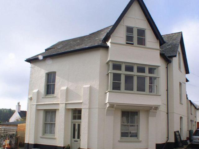 3 Churchview House, Drewsteignton 2 bed apartment to rent £750 pcm £173 pw