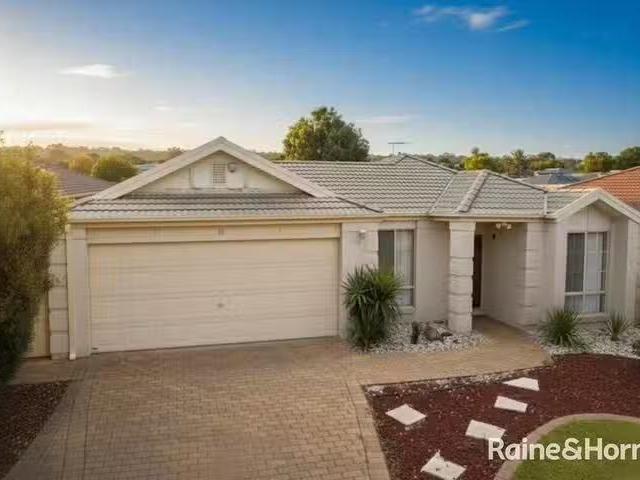 3 Cleeland Court, Roxburgh Park, VIC 3064