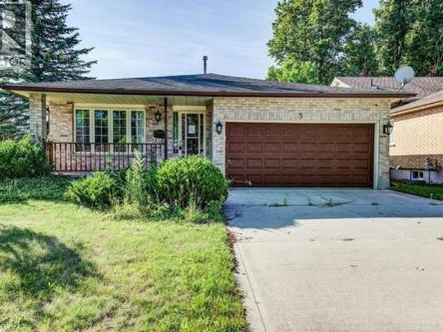 3 Cora Drive, Kitchener, ON, N2N 3C6 house for sale | Listing ID 40856 | Royal LePage