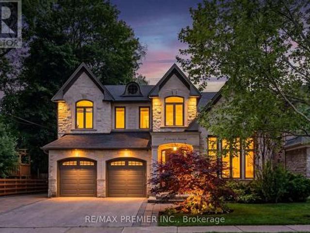 3 Cowley Avenue, Toronto, ON, M9B 2C9 house for sale | Listing ID W13784 | Royal LePage