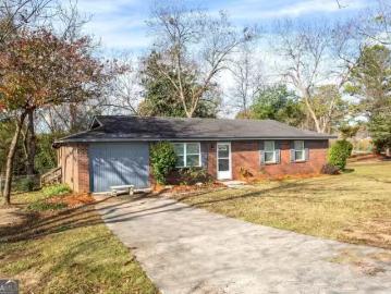 3 COTTONHILL RD, EUFAULA, AL 36027