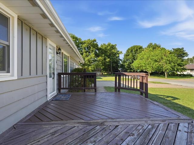 3 Cottonwood Street