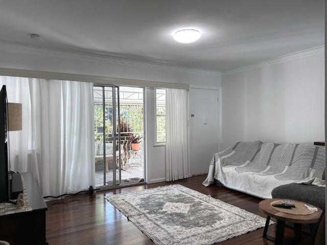 3 Creek Avenue, Ashgrove, QLD 4060