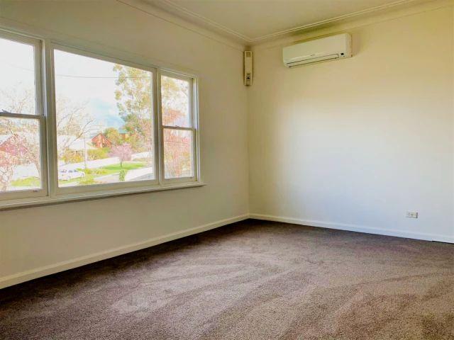 3 Dick Street, Castlemaine, Melbourne