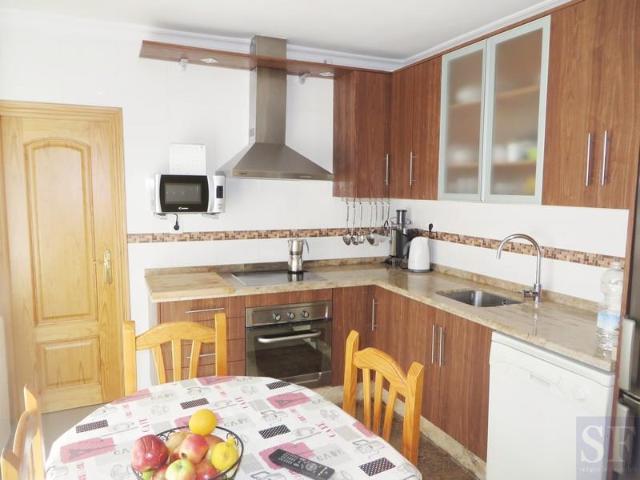 3 Dormitorios dobles | Baño familiar Cocina totalmente equip. 256m² Cómpeta