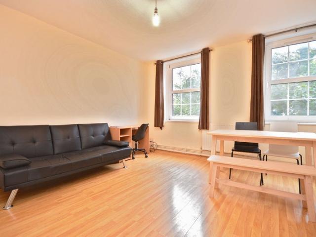3 Double Bedroom Flat Bow