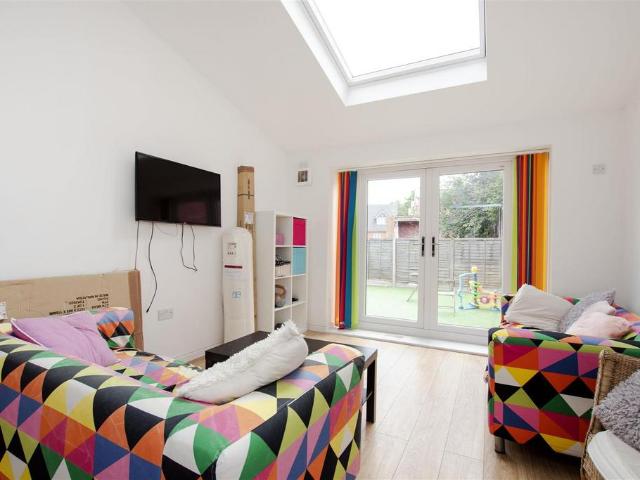 3 Exeter Road, Metchley, B29 6EU, United Kingdom | 5 bed house for rent #134708020 | Rentberry