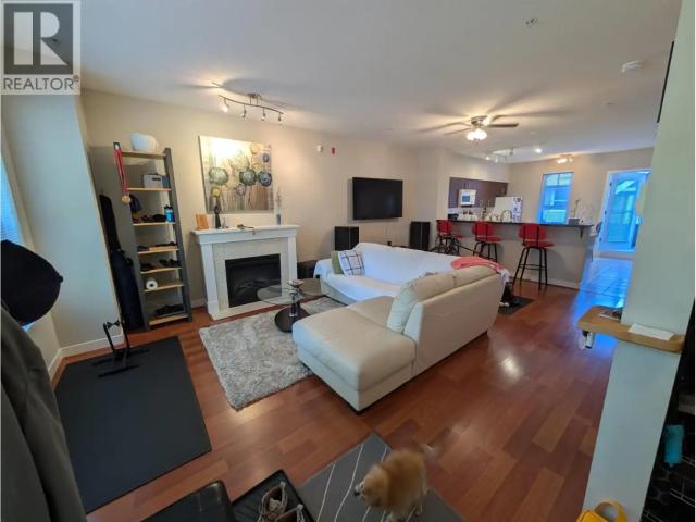 3 E 54 AVENUE