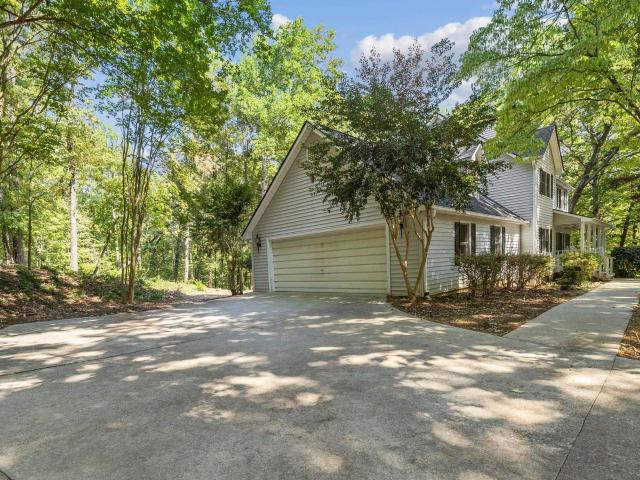 3 Eastern Pointe