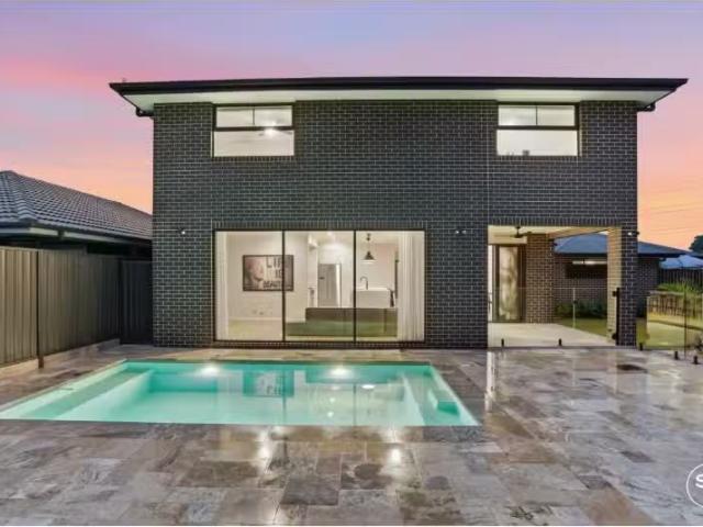 3 Eclipse Street, Oran Park House for rent Listed by Dean Bri.