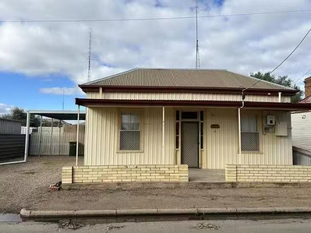 3 Eighth Street, Port Pirie West, SA 5540