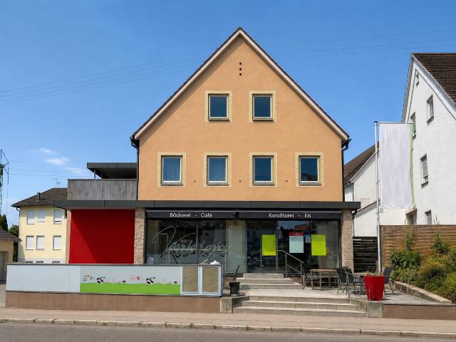 3 Einheiten, 1 Immobilie, viel Potenzial – Wohn und Geschäftshaus in Fischach