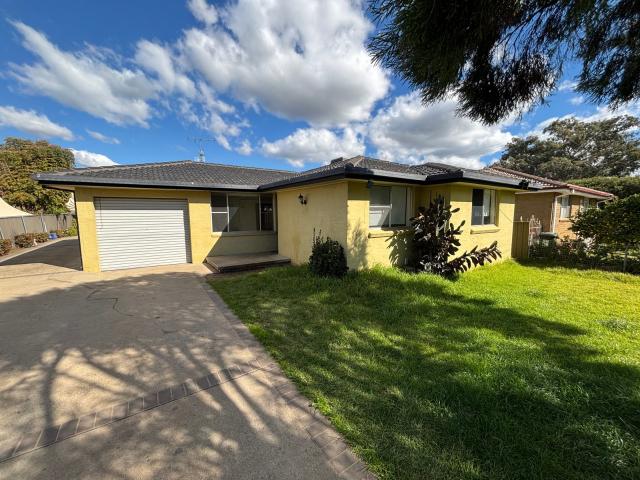 3 Electra Street, TAMWORTH NSW 2340