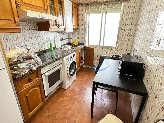 3 ESTUDIANTES UNIVERSIDAD | 750 €, 85 m²