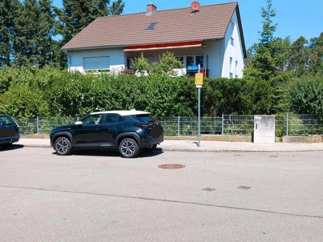 3 Fam. Haus alle Wohnungen vermietet NUR AN PRIVAT!