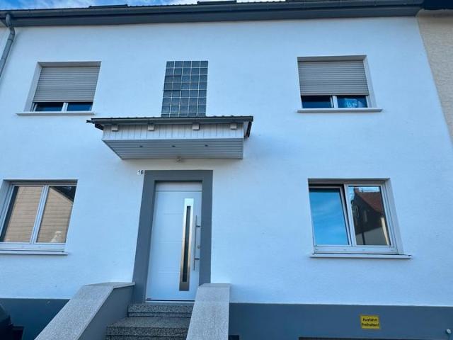 3 Fam.Haus zu verkaufen in Wadgassen Schaffhausen