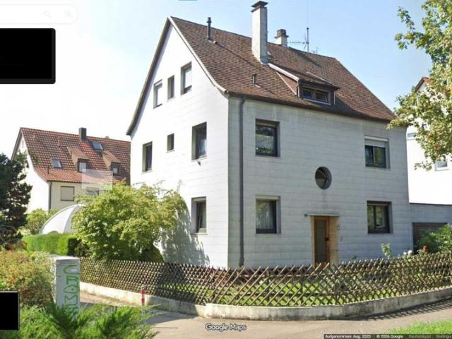 3 Familien Haus frei stehend in Stuttgart Feuerbach