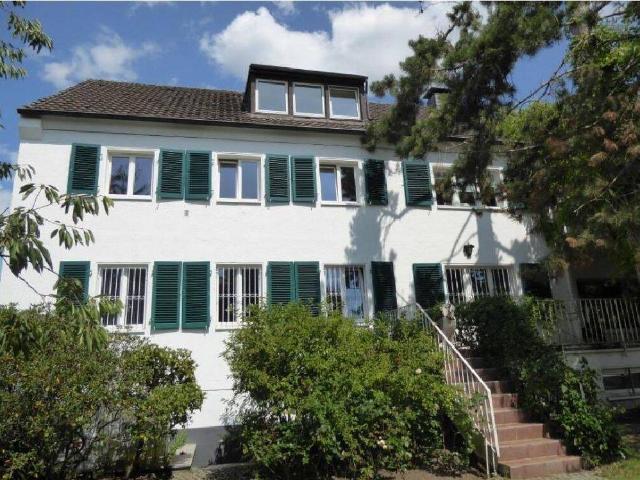 3 Familien Haus in schöner Villenlage von Ratingen Hösel !