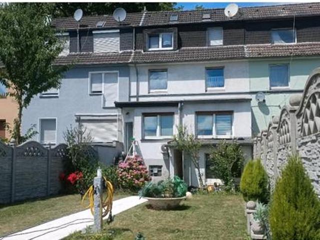 3 Familien Haus zu verkaufen