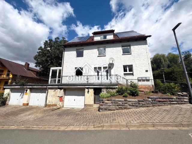 3 Familienhaus inkl. 3 Garage * in Bad Berneck