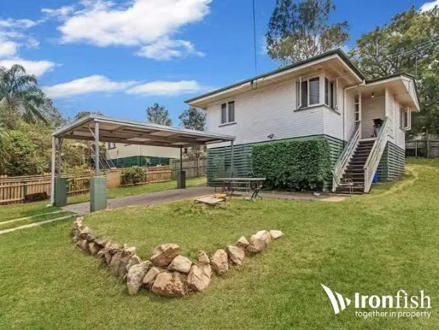 3 Felette Street, Leichhardt, QLD 4305