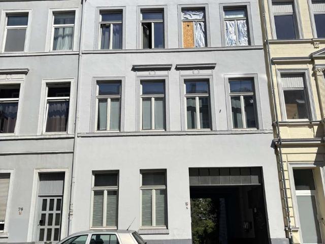3 Fensterhaus, Denkmalschutz, Südseite Hautbahnhof