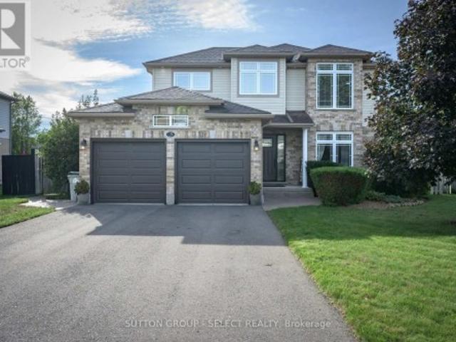 3 Fieldstone Crescent N, Middlesex Centre Komoka, ON, N0L 1R0 house for sale | Listing ID X13758 | Royal LePage