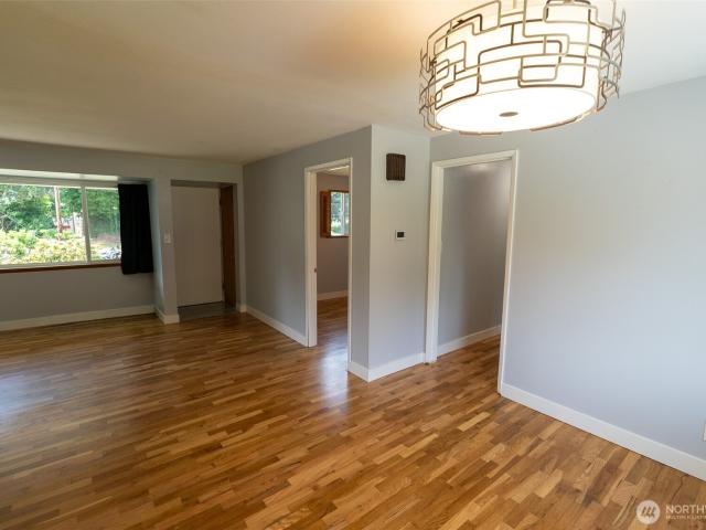 3 Fir Glen Drive SW