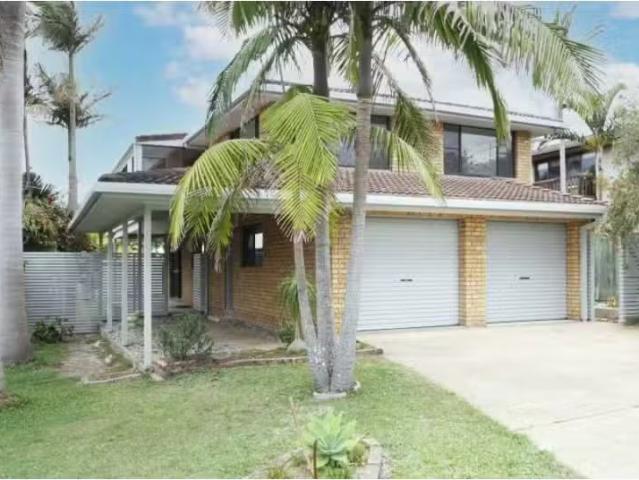 3 Flagstaff Avenue, EMERALD BEACH House for rent Listed by Li.