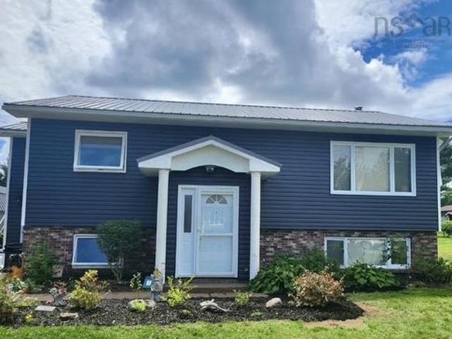 3 Fletcher Drive, Amherst, NS, B4H 4M3 house for sale | Listing ID 202529 | Royal LePage