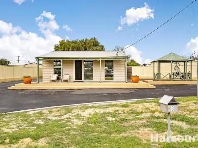 3 Flinders Street, Falcon, WA 6210