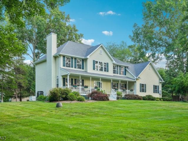 3 Florence Ln