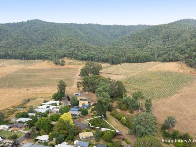 3 Guy Court, Tawonga South