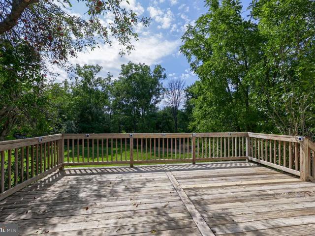 3 Gatewood Drive