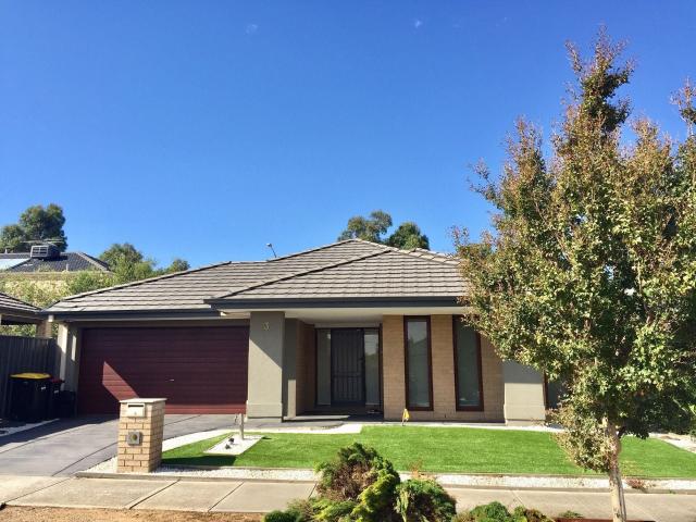 3 Glack Way, Caroline Springs