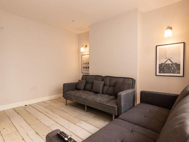 3 Gladstone Terrace, Lancaster LA1, 5 bed property to rent, £619 pppm | PrimeLocation