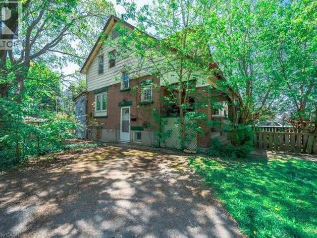3 Glasgow Street, Kitchener, ON, N2G 2G5 house for sale | Listing ID 40853 | Royal LePage