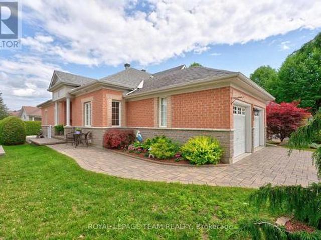 3 Goldora Private, Ottawa, ON, K2T 1K8 house for sale | Listing ID X13467 | Royal LePage